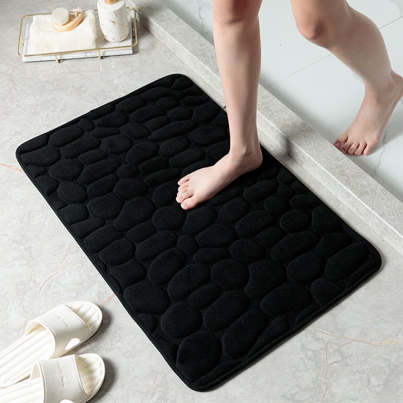 EcoStep™|玄関もバスルームも快適に。立体コブ模様の吸水マット。