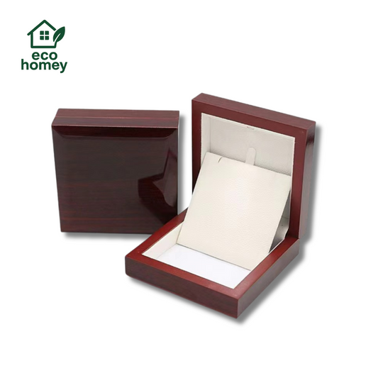 EcoBox Pendant™｜ネックレスを照らす、特別な木箱。